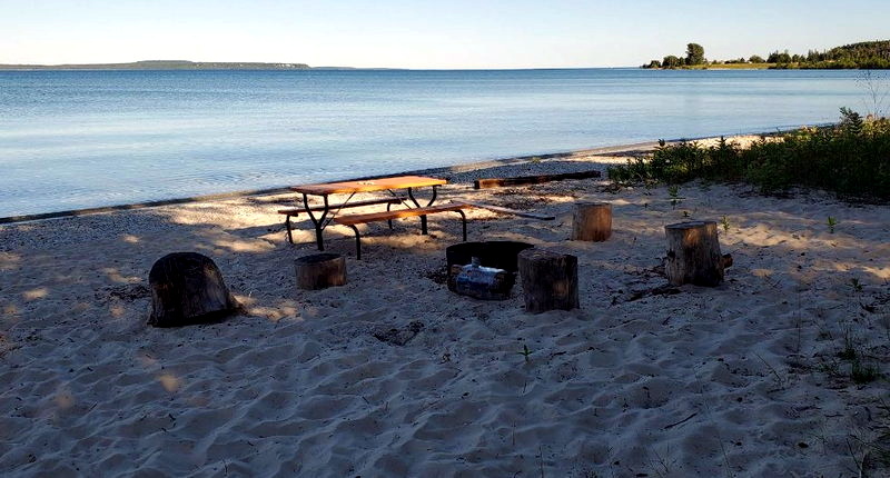 The Pines Motel - From Website (newer photo)